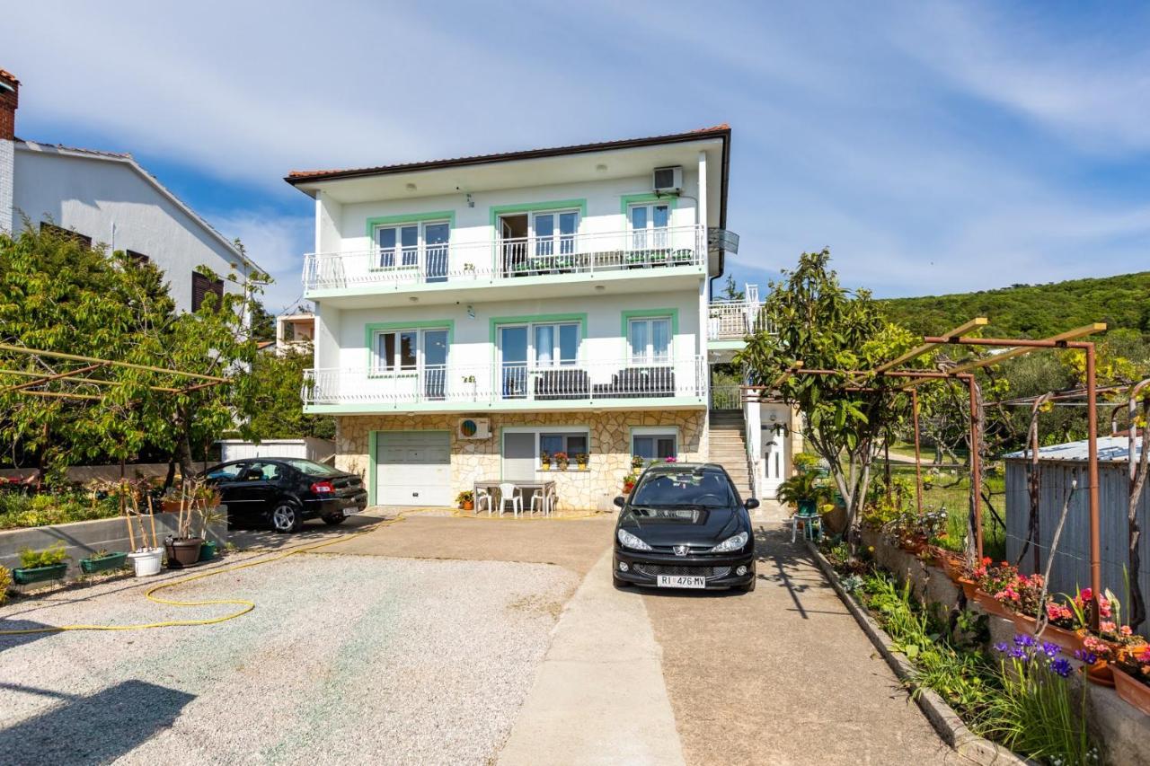 Apartman Tena Пунат Екстериор снимка