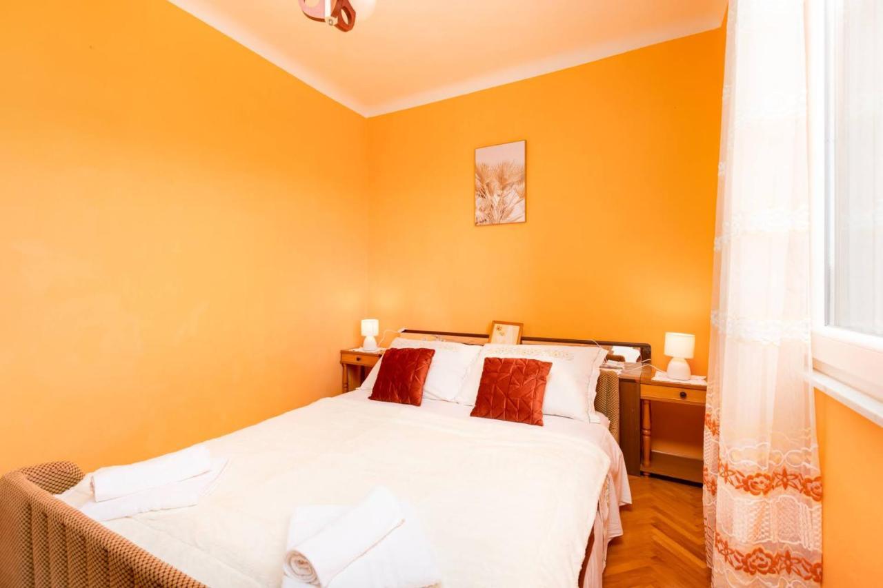 Apartman Tena Пунат Екстериор снимка