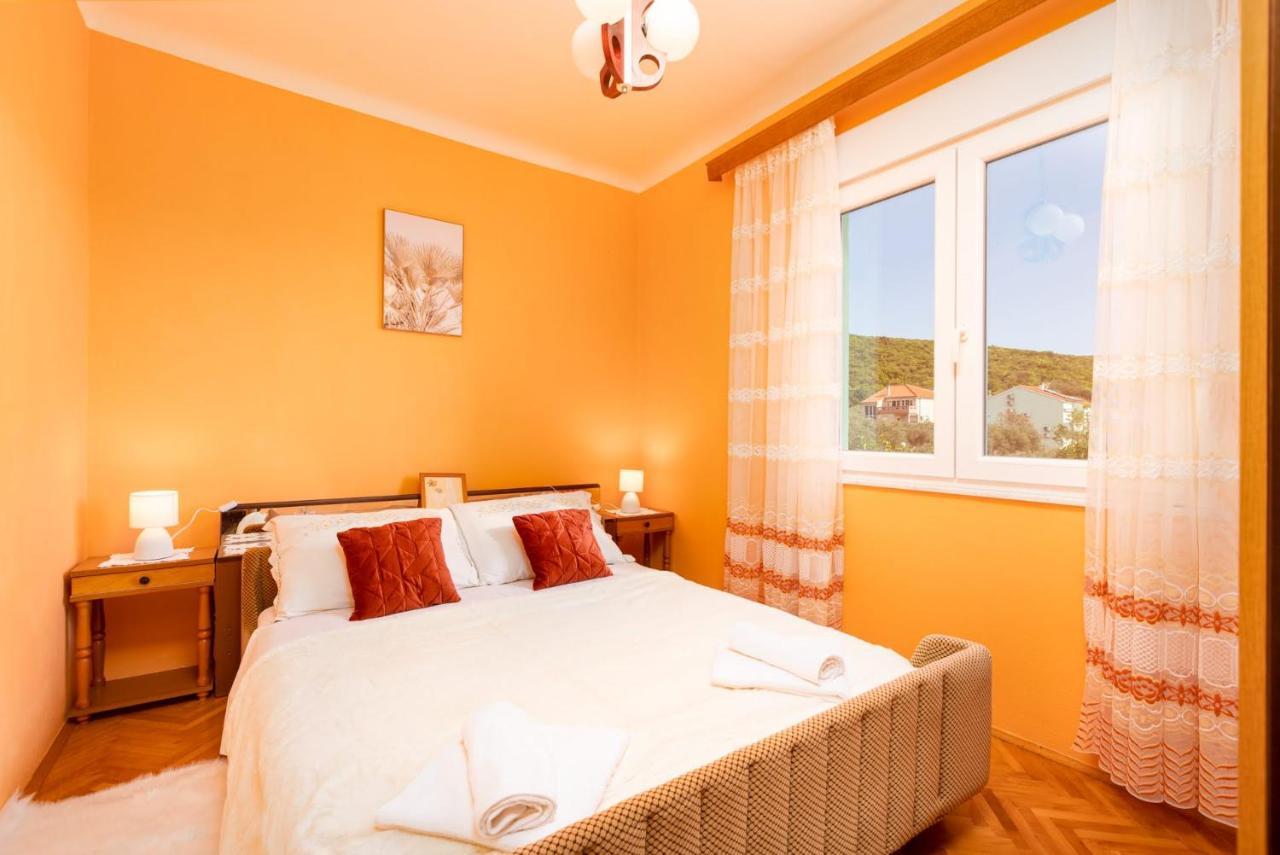 Apartman Tena Пунат Екстериор снимка