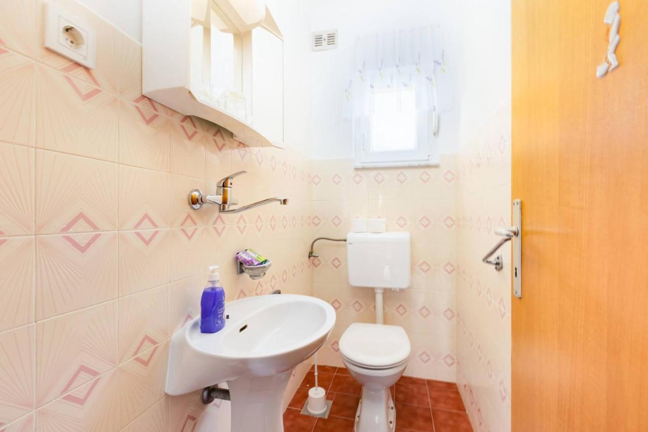 Apartman Tena Пунат Екстериор снимка
